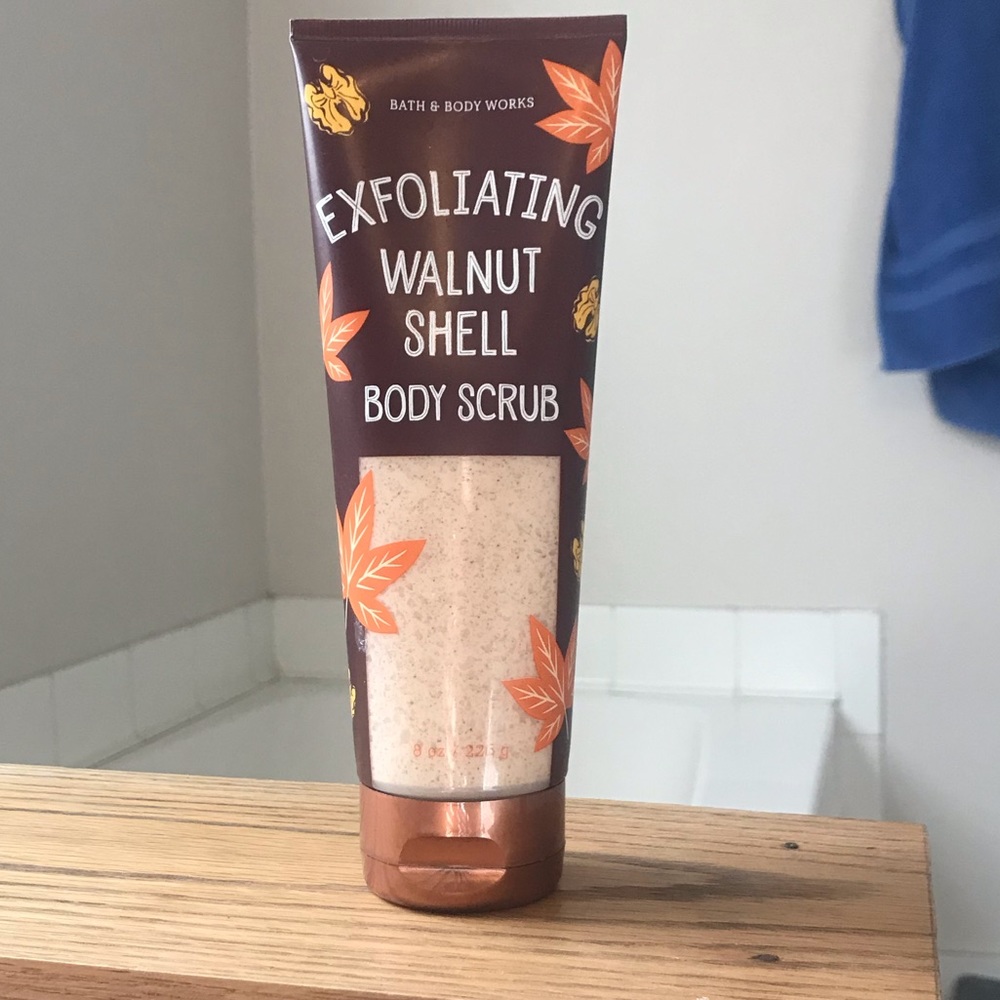 Bath & Body Works Walnut body scrub
